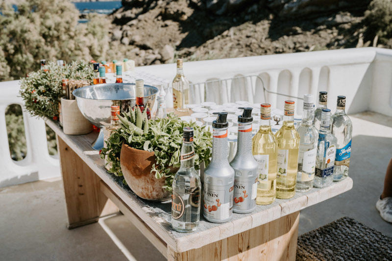 mykonos weddings.com perfect wedding mini bar 4